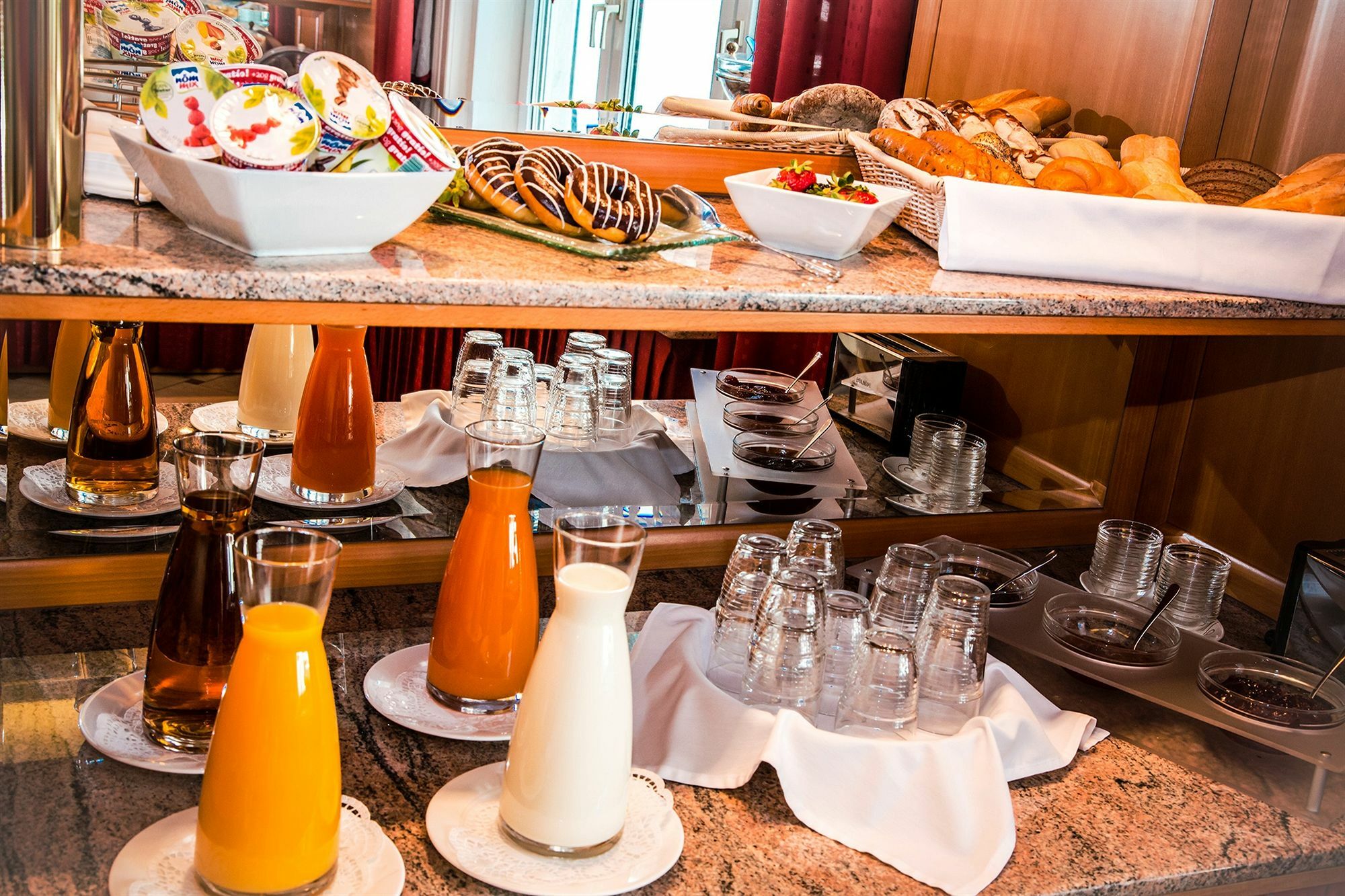 Hotel Corvinus - Newly Renovated