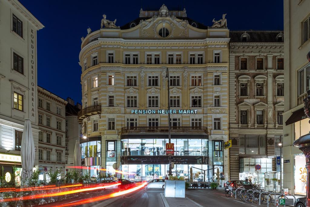 Guest house Neuer Markt 3*