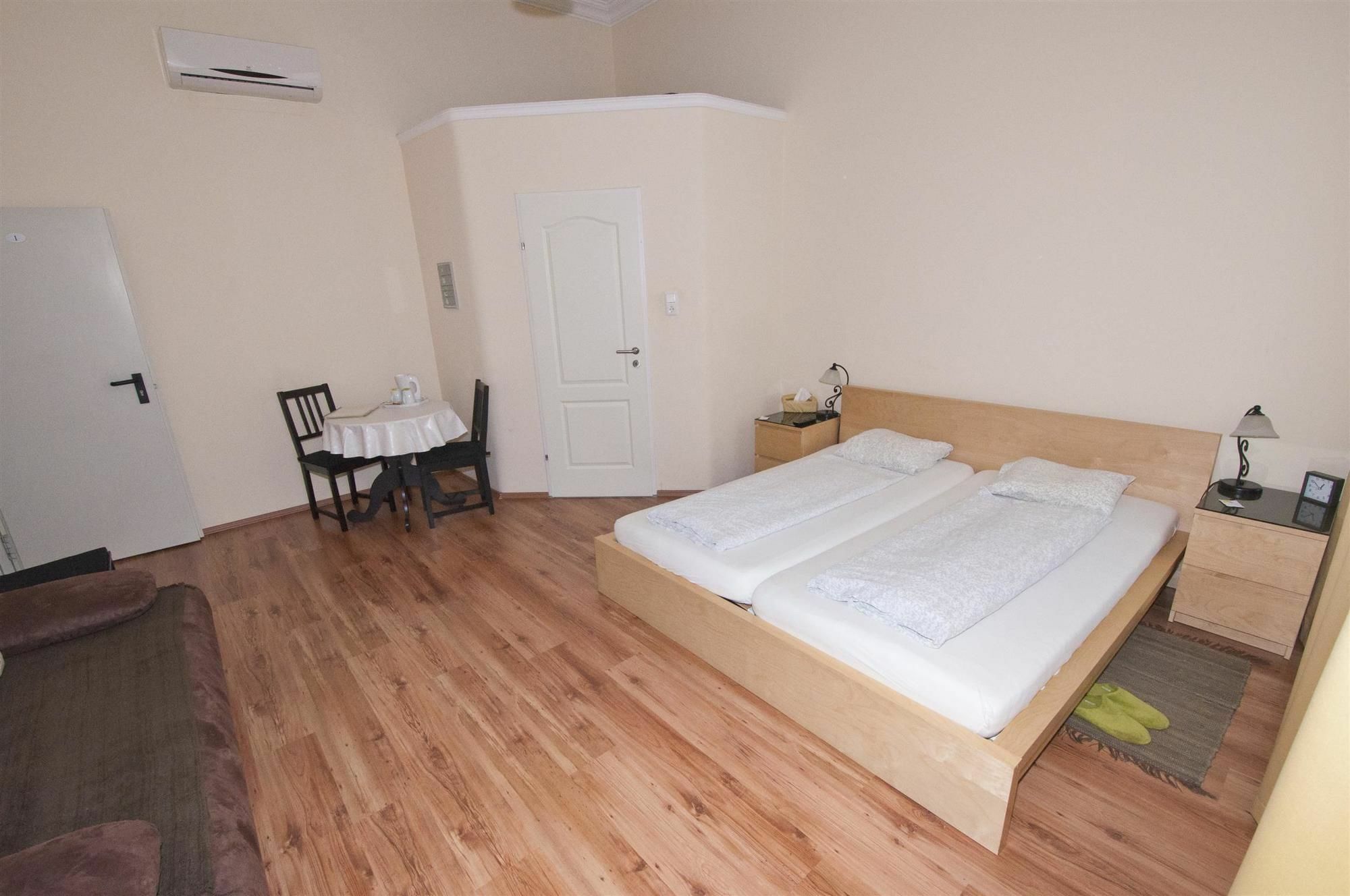 Guest house K+t Boardinghouse Vienna