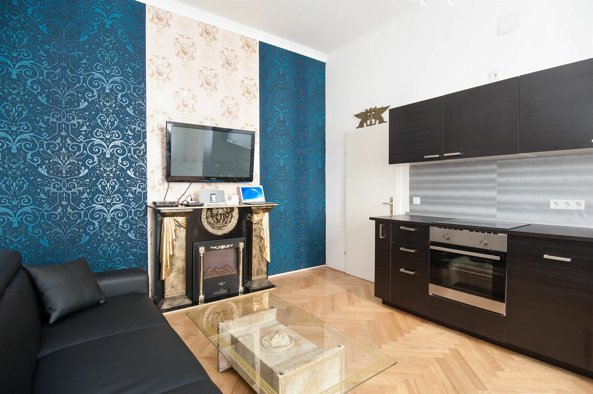 Royal Blattgasse Resort 3*
