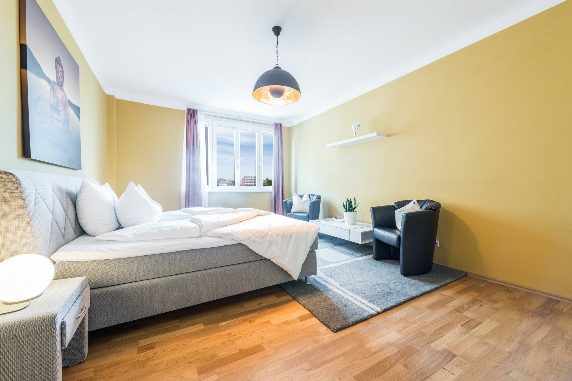 Apartment Domino