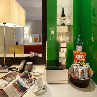 Fortyplusone - Newly Renovated! 4* Wien
