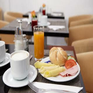 Fortyplusone - Newly Renovated! Hotel Wien