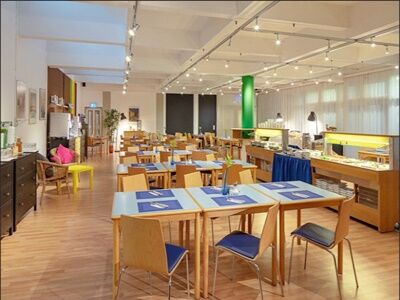 Allyouneed Vienna2 Hotel 3*