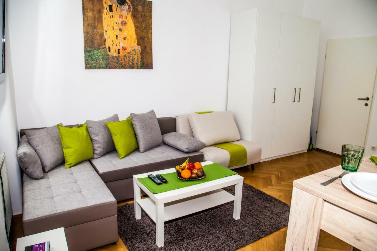 Apartment Lights - Karmarschgasse *