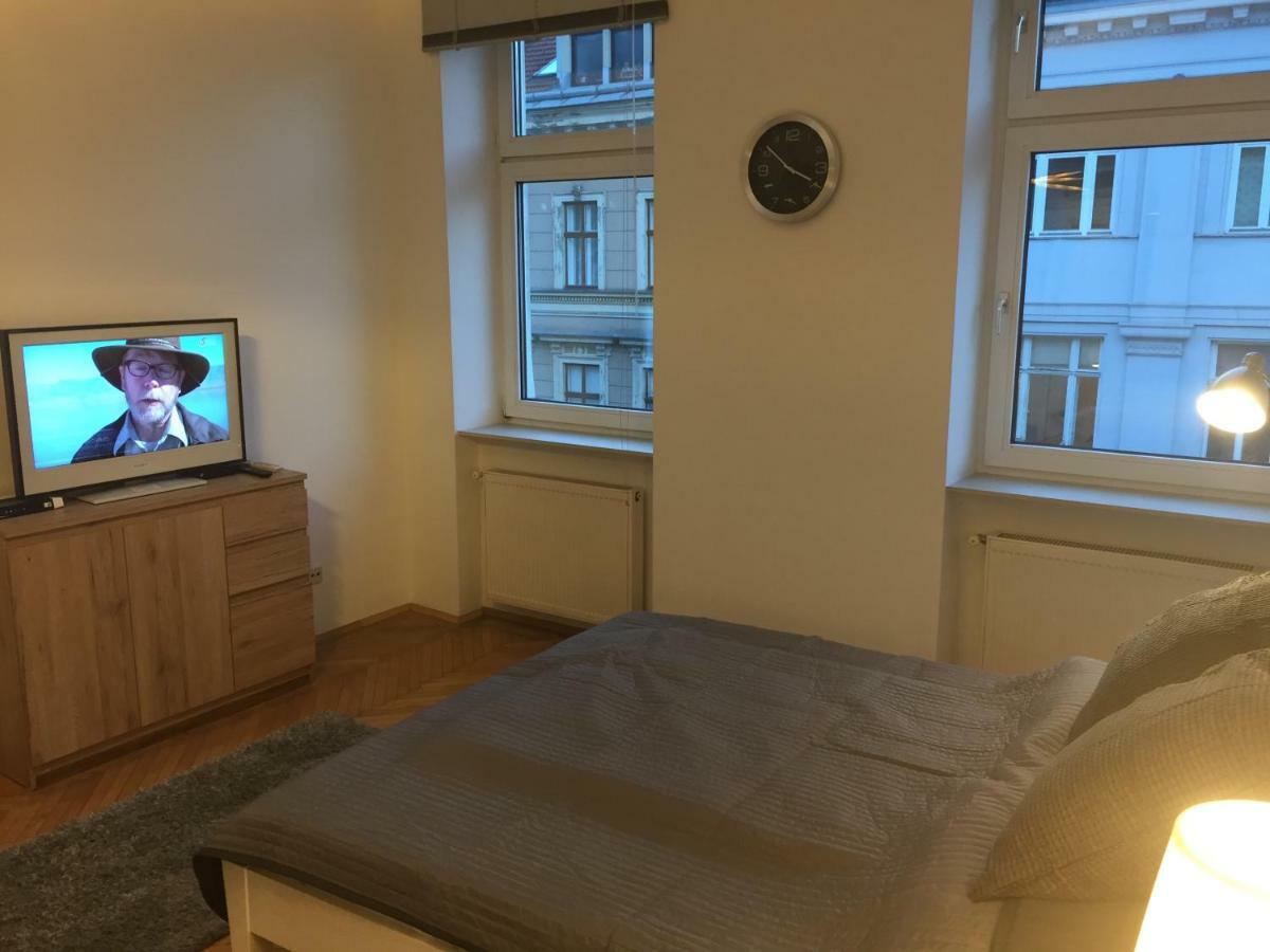 Charmante Altbauapartments Apostelgasse * Vienna