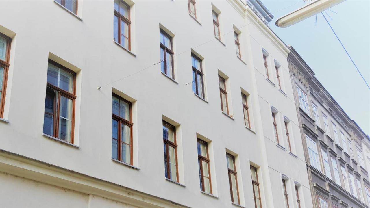 Msq Diana - 10 Min From Center - Free Coffee And Tea - High Speed Internet Apartment Vienna