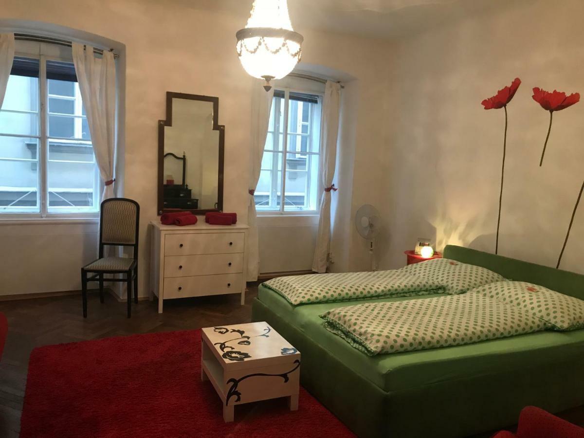 Apartment The Barts Center - Self Check-in Wien