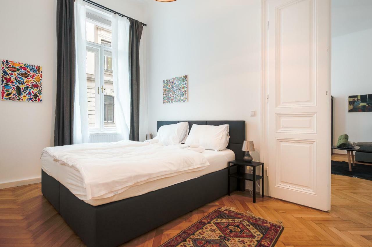 Grand Soho Ii Apartment