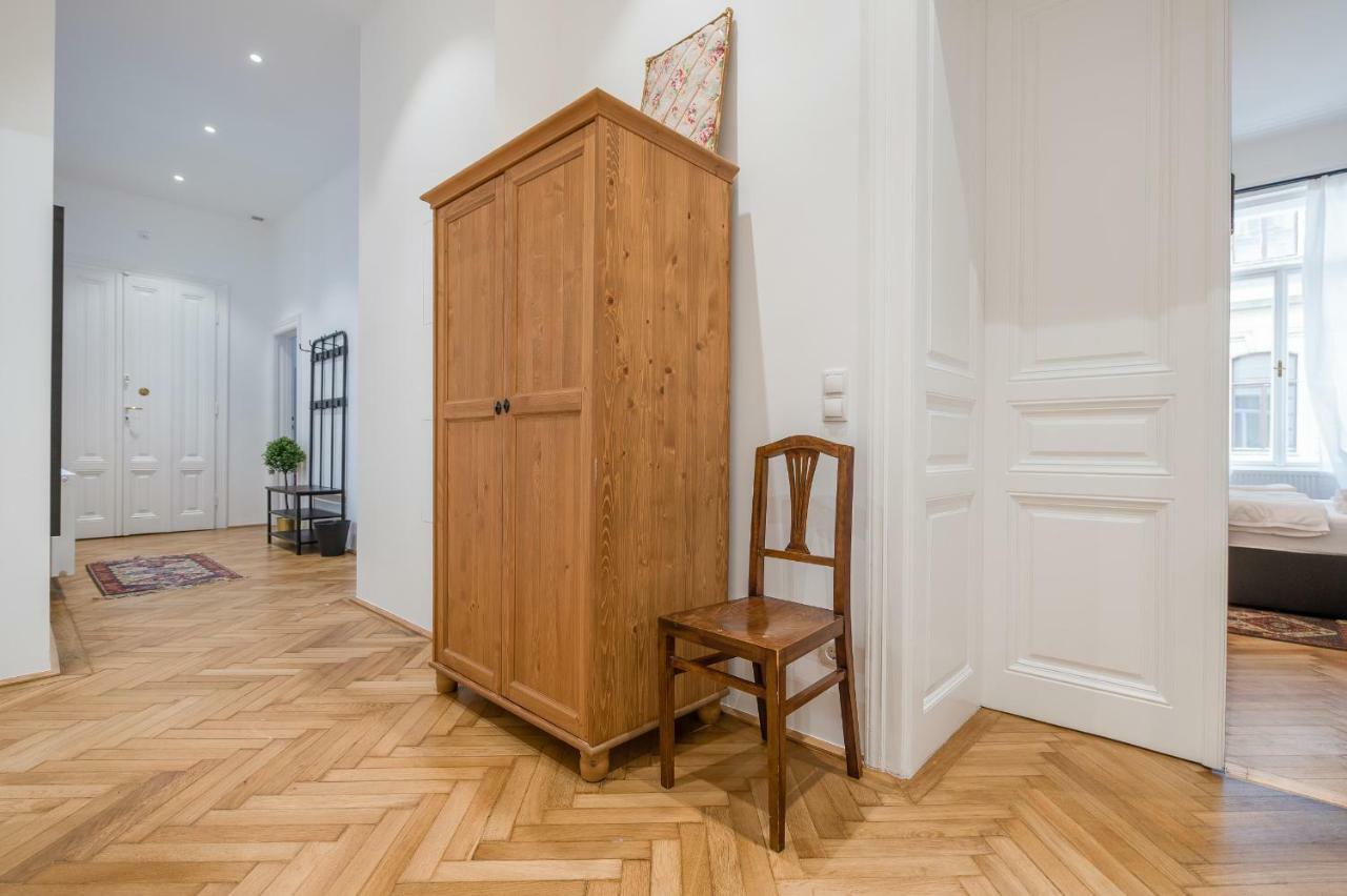Apartment Grand Soho Ii *