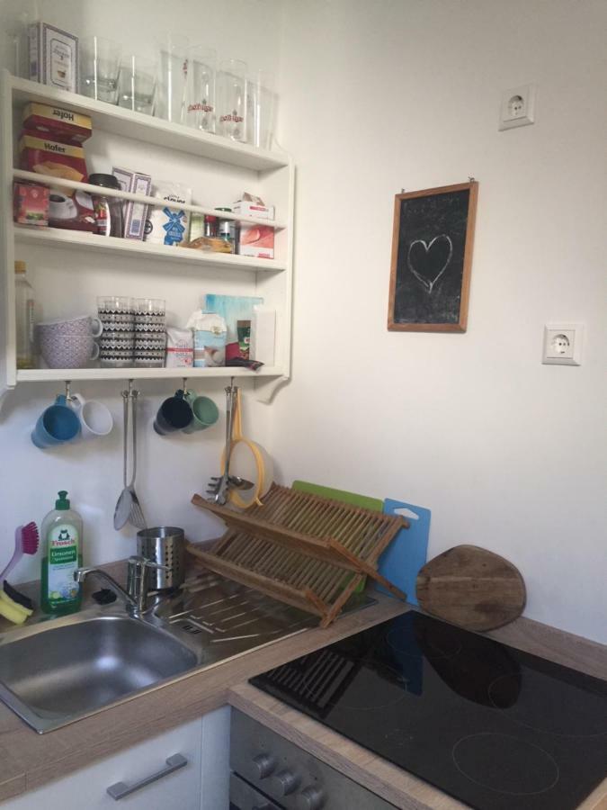 Ruhige Schone Dachgeschosswohnung Mit Balkon Vienna