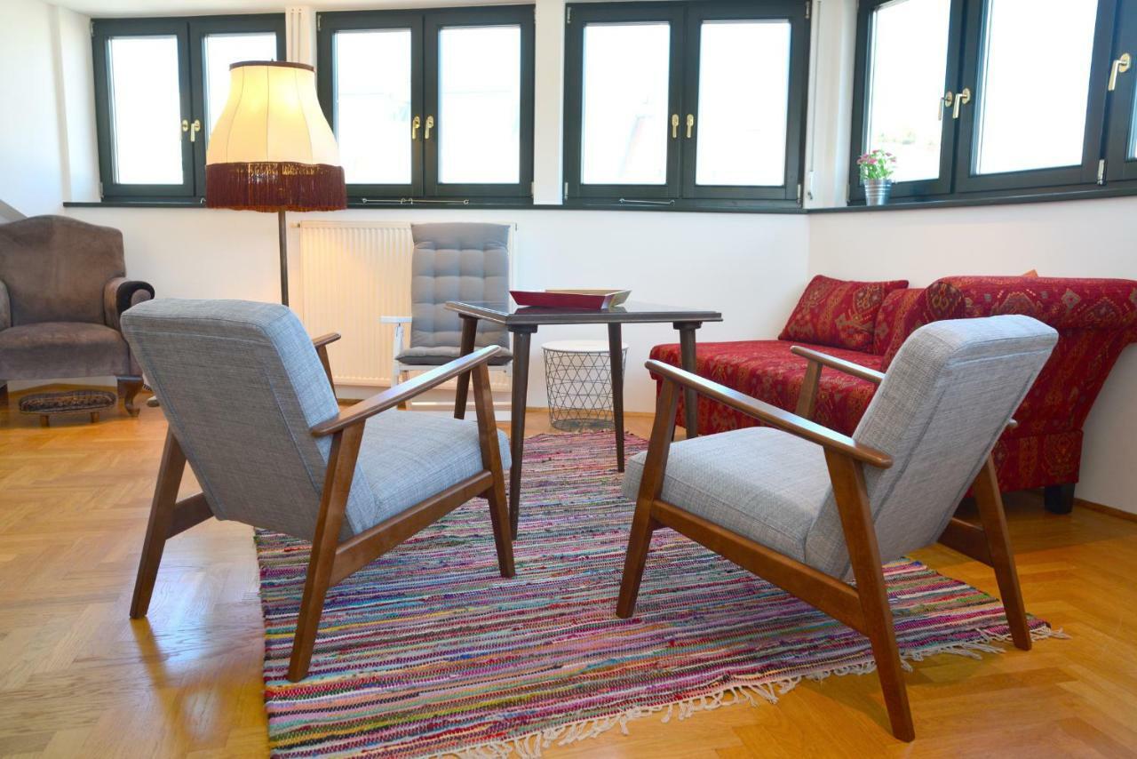 Spacious Flat With Panoramic View Apartment