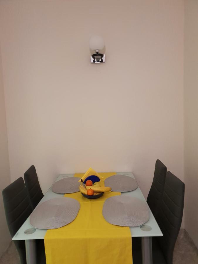 Vienna Home *