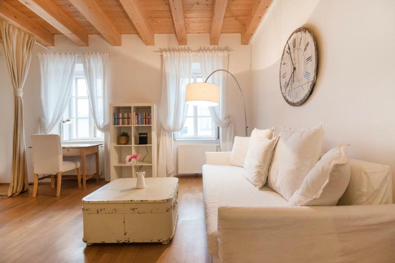 Apartment Sunny *
