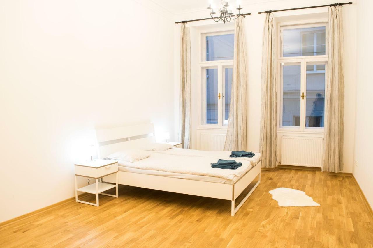 Roter Hof Apartment *