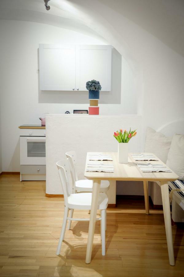 City Center Apartment *