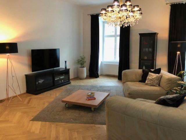 Apartment City Center - Hofburg Palace *