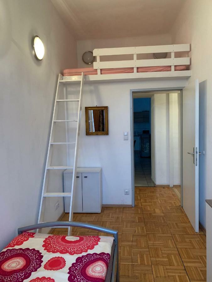 Bagira Apartment *