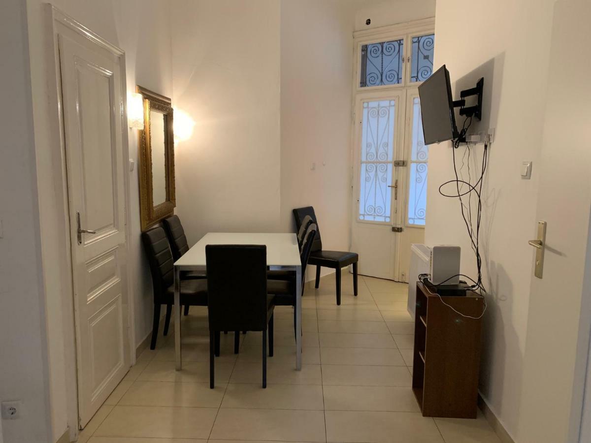 Bagira Apartment