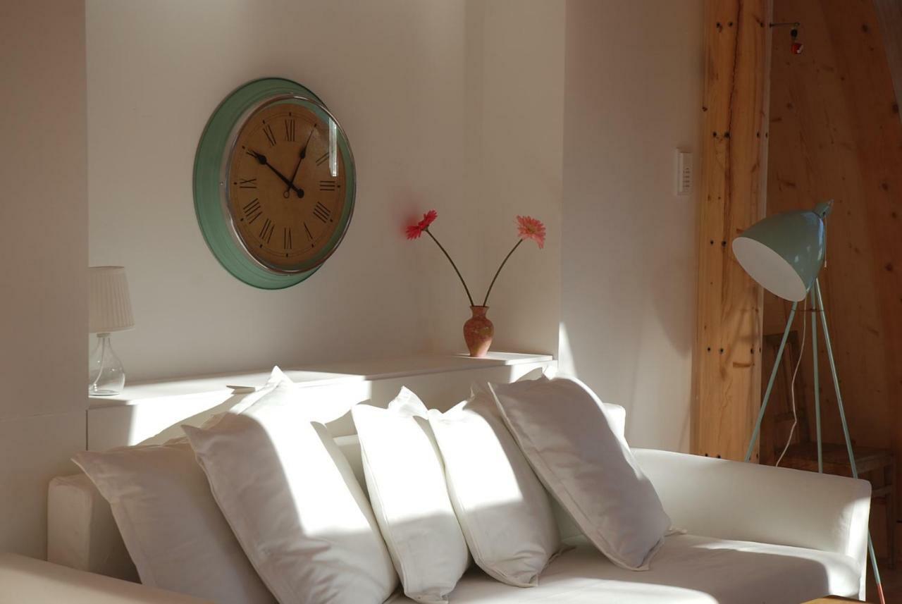 Sunny Apartment