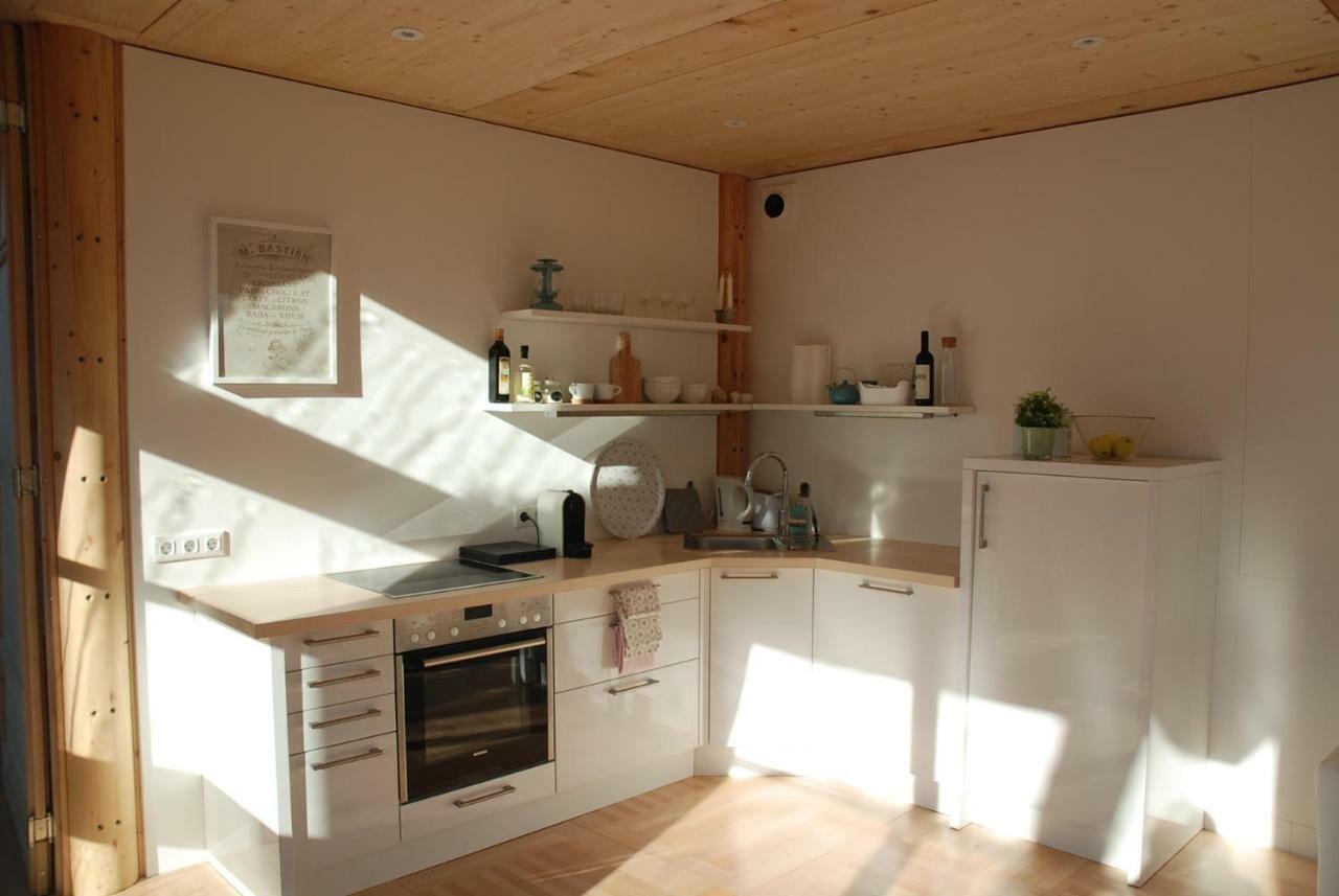 Sunny Apartment