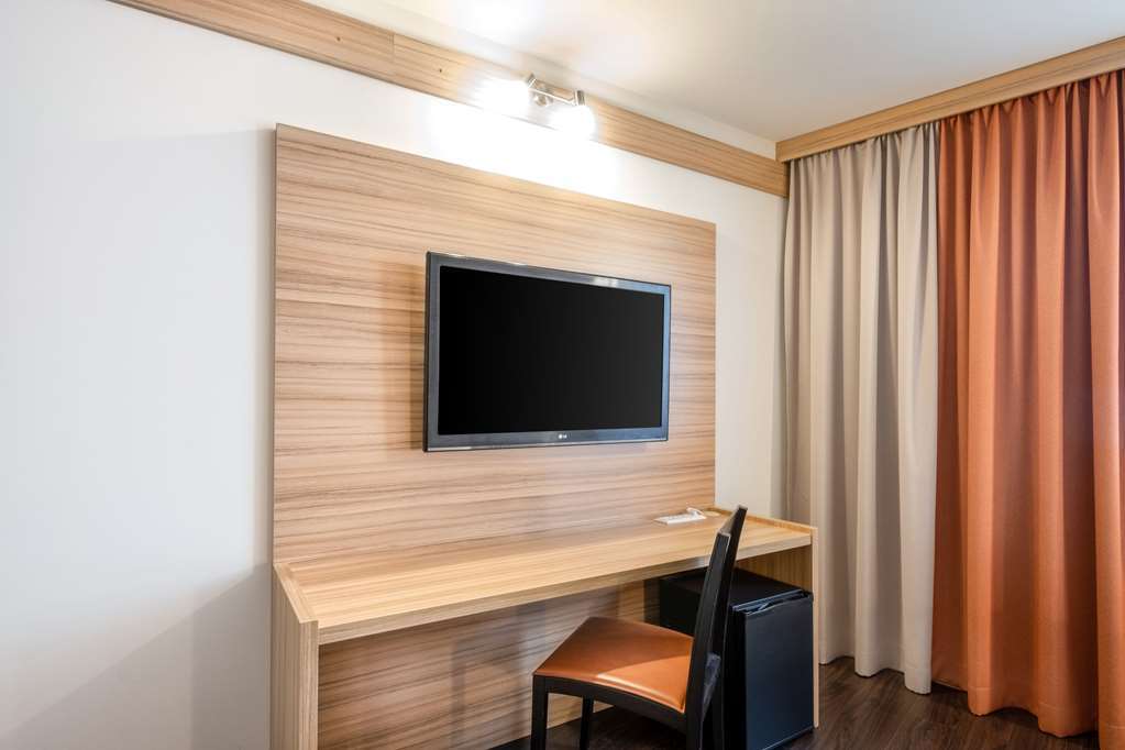Hotel Leonardo Schonbrunn