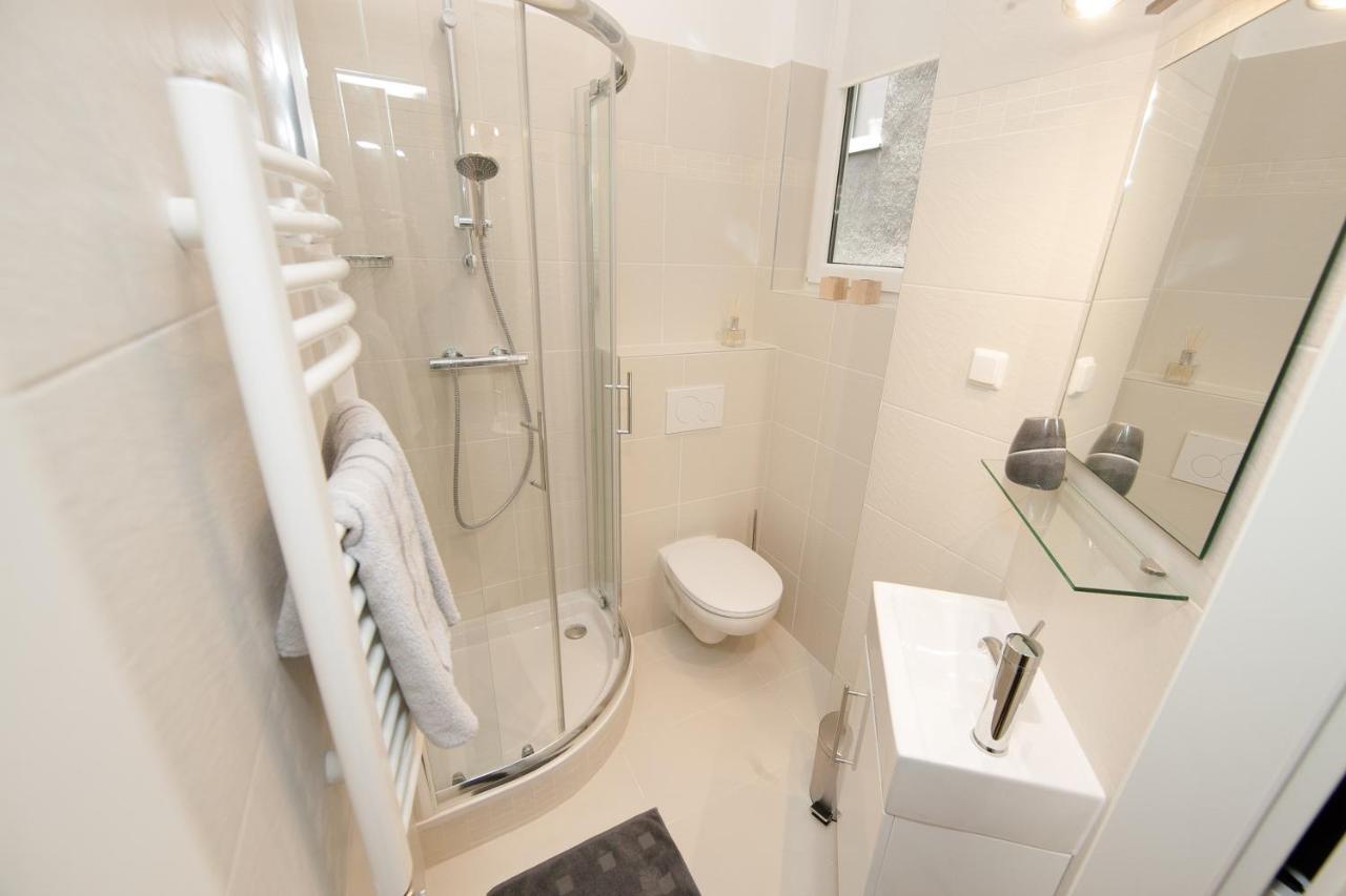 Apartment Traditional Tav - City