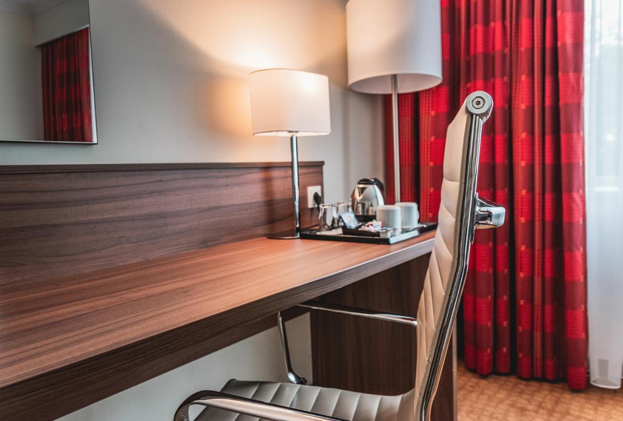 Hilton Garden South Hotel 4*