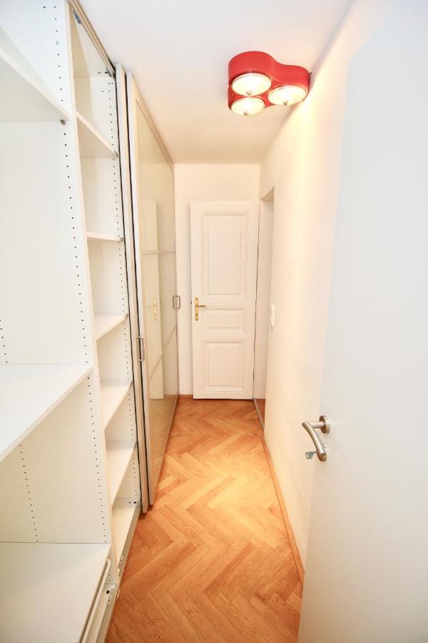 Vintage-apartment Close To Karlsplatz Il *