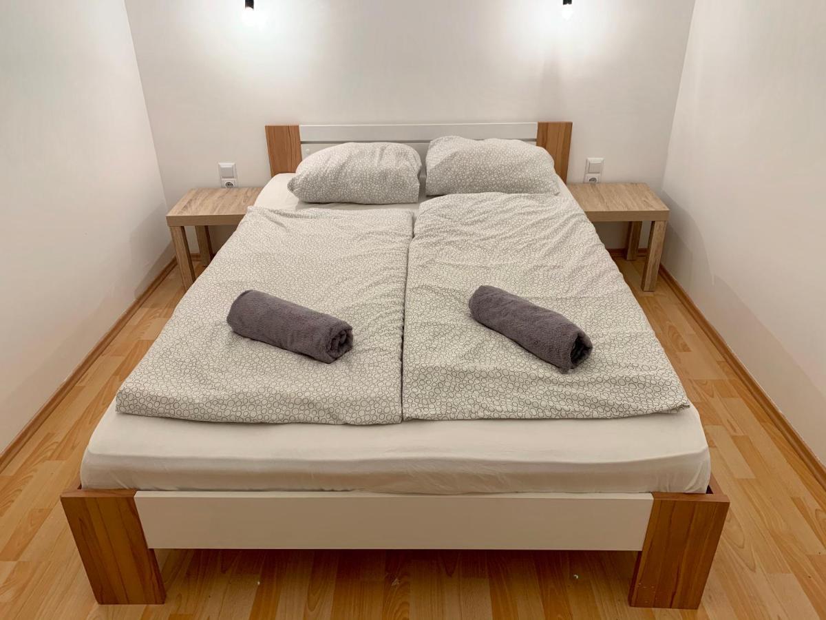 Bagira Apartment *