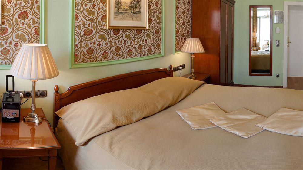 Arenberg Boutique Zentrum 4*