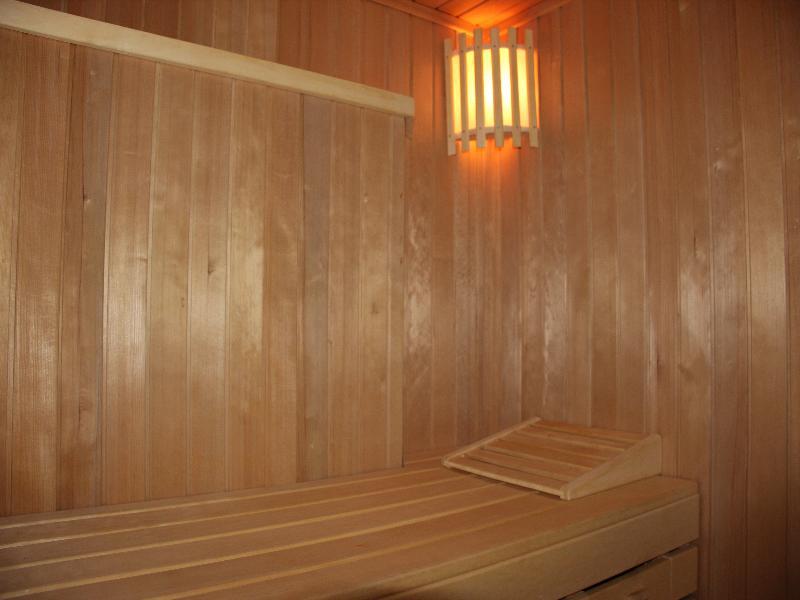 Hilton Garden South Hotel 4*