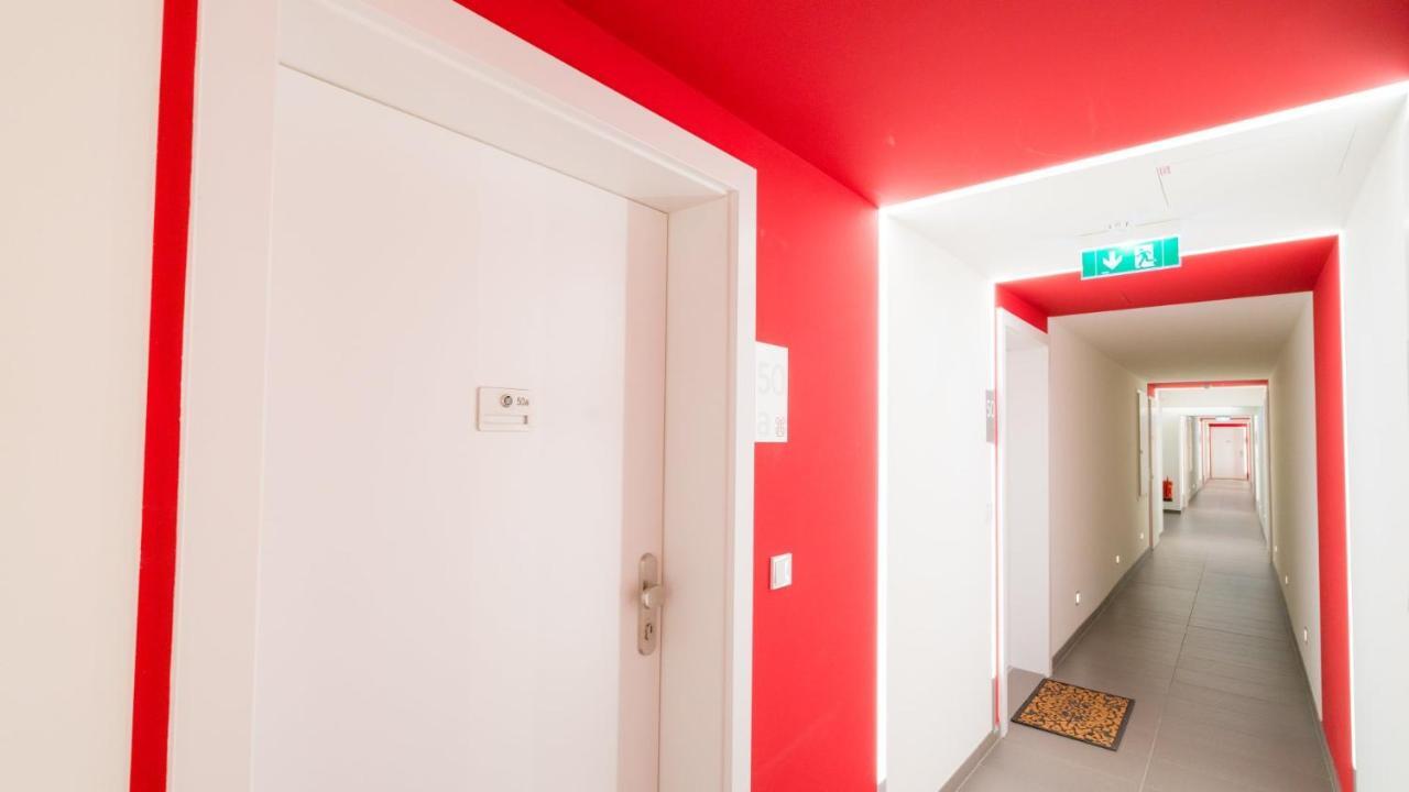 Residence, Mariahilfer Str. - Neubaugasse * Vienna