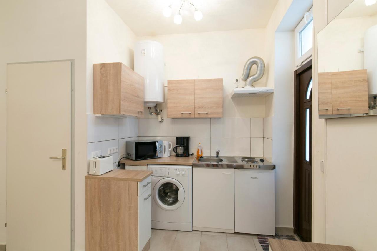 Bagira Apartment