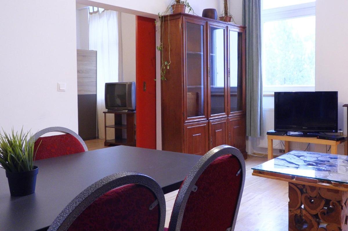 Art Apartment