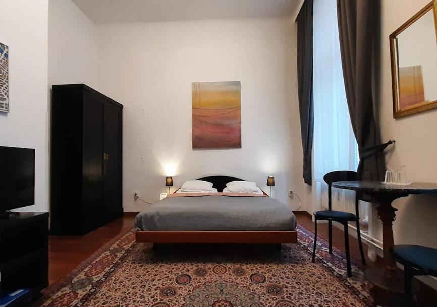 Lerner 3* Viena