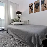 Balcony Apartment - Next To Opera