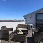 Penthouse With Amazing Terrace L Lf42