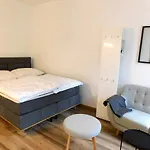 Max, Ruhige Sonnige Wohnung In Praternaehe