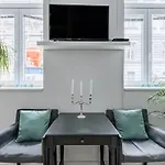 ⍟Luxurious And Spacious⍟ 5 Min Walk To City Center