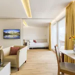 Vienna Grand Apartments Danube