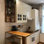 Nice Apartment Near Schoenbrunn And Downtown