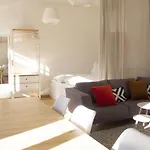 Central Modern Garden-Apartment Next To Belvedere Palace