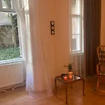 Altbau Apartment