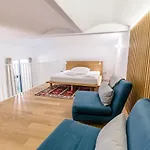 Grosszuegiges Apartment Mit Lounge Naehe Naschmarkt