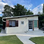 Garden Bungalow Danube