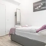 Cozy Room @ Hauptbahnhof - Well Situated & Central