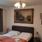 Vienna Apartment Am Graben
