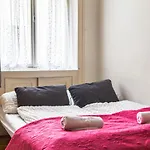 Stunning 2Br Neighboring Apts.Perfect For 8 Guests