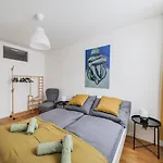 Business Apartment With Air Condition